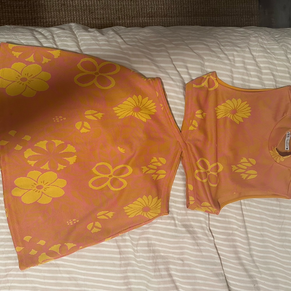 Size medium retro Zara dress